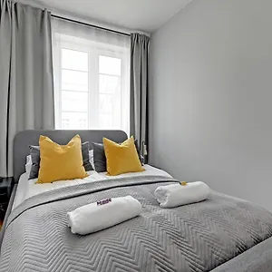 The Golden Lions Ogarna Apartment
